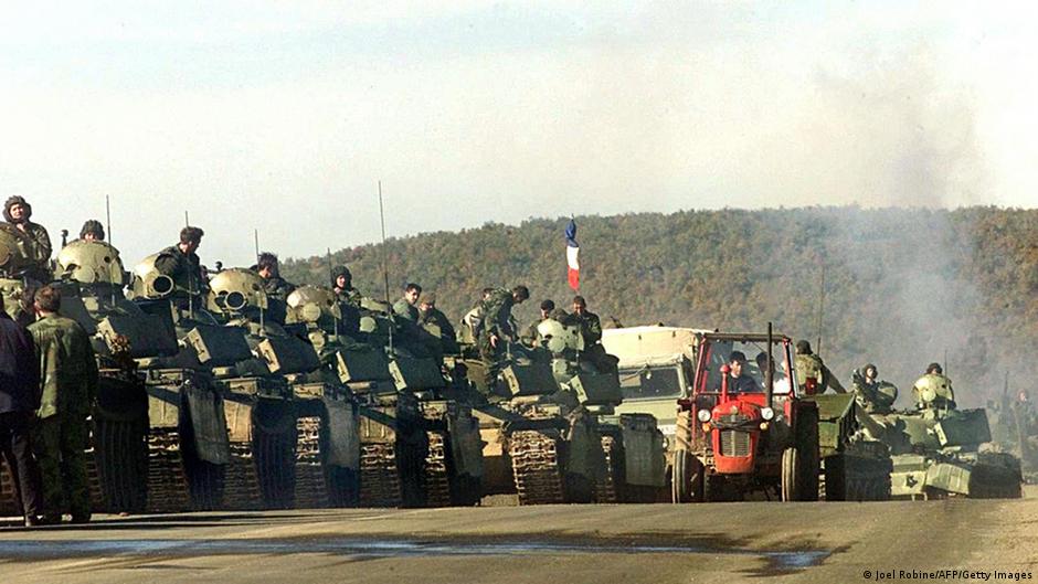 Повлачење непоражене војске са Косова и Метохије
